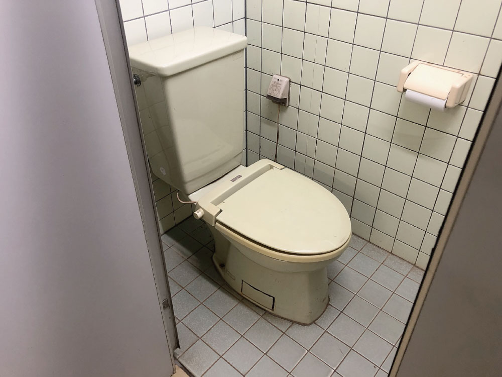 トイレ①